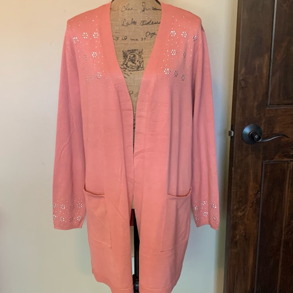 LAST ONE! HOST PICK! Very nice long cardigan-New with tag! - Picture 1 of 5